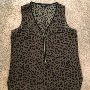 Animal print tank top with gold zipper
